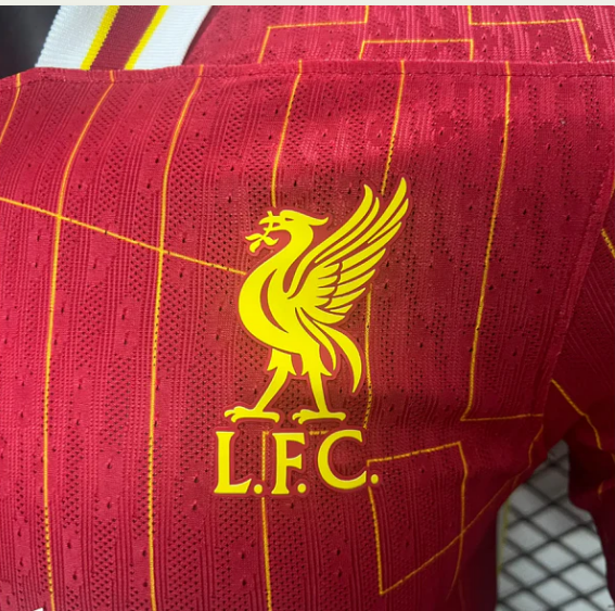 Liverpool 24-25 Home Stadium Jersey - Player Version