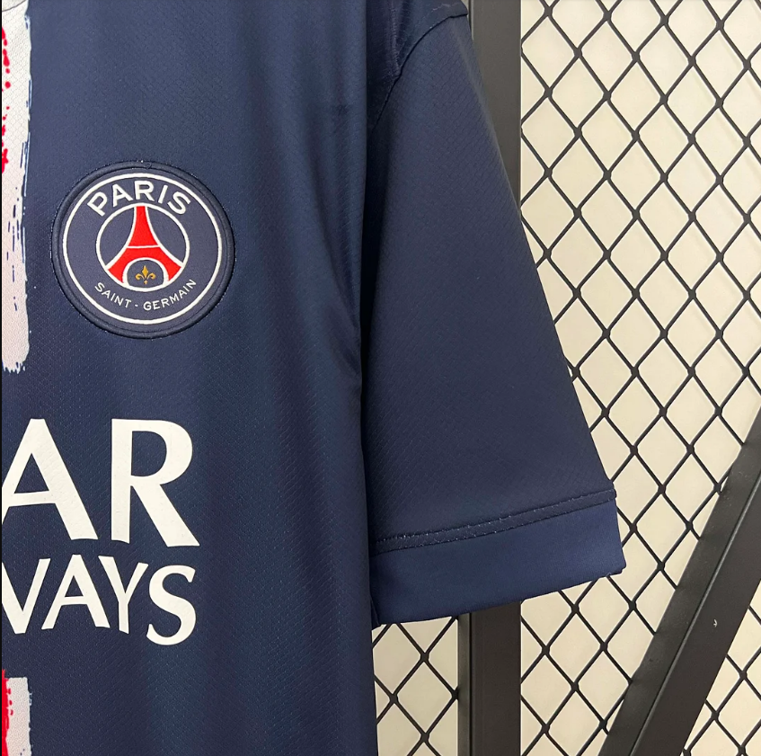 Paris Saint Germain 2024/2025 Home Jersey - Fan Version